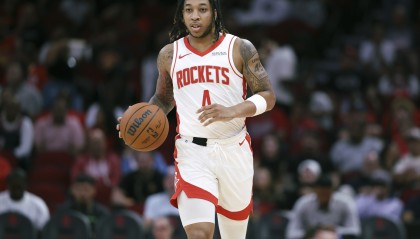 爱游戏官网-乌度卡：戴维森打得很有侵略性 把握住投篮机会 整体表现不错